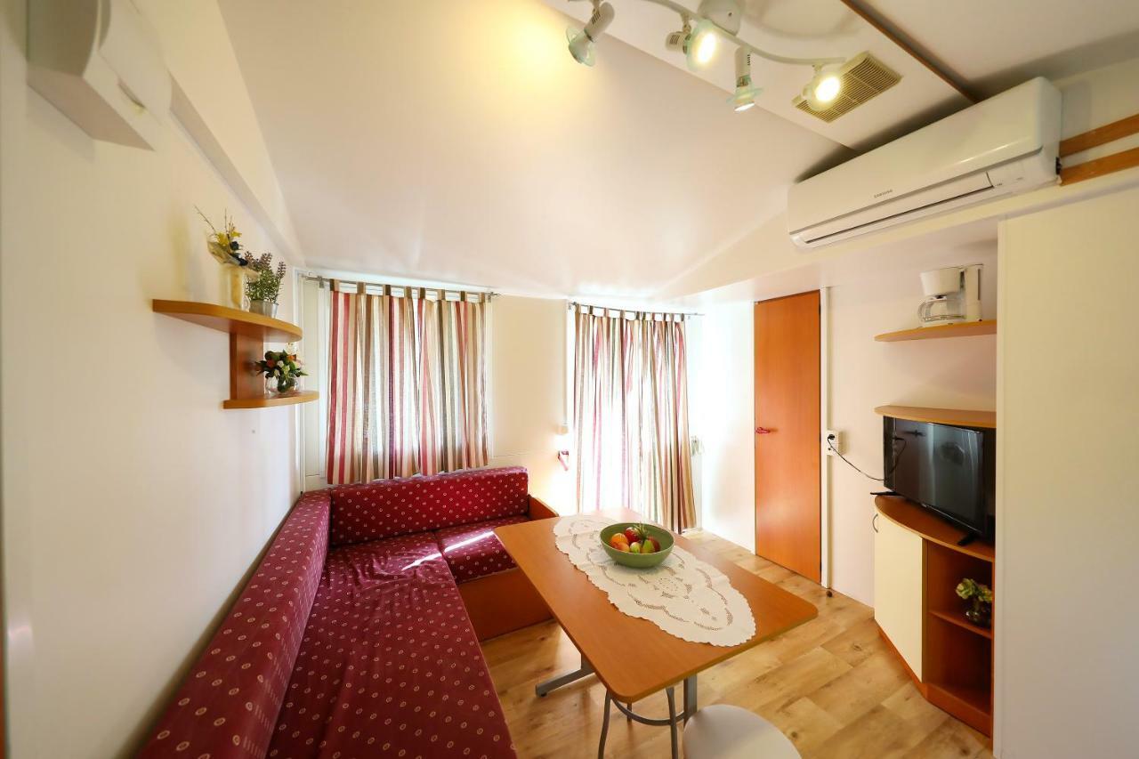 Mobile Home Grbe Nin Dış mekan fotoğraf